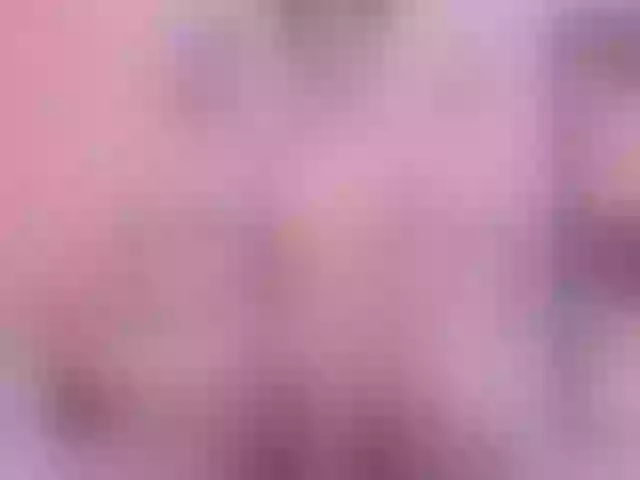 Live sex webcam photo for EmiliaGuess #276347381
