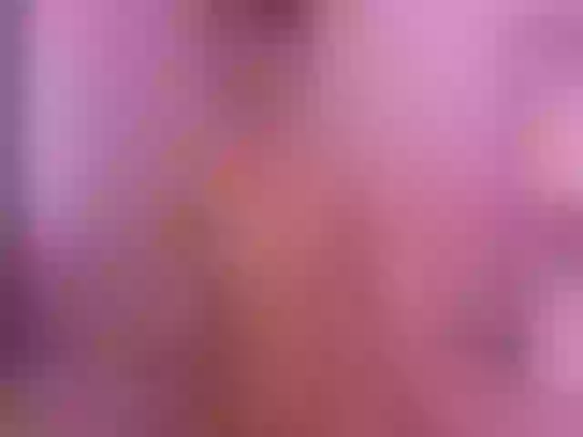 Live sex webcam photo for EmiliaGuess #276694948
