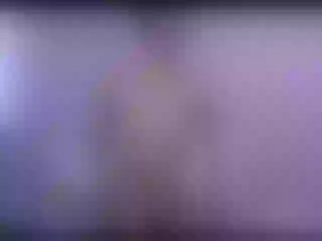 Live sex webcam photo for EmiliaGuess #276708757