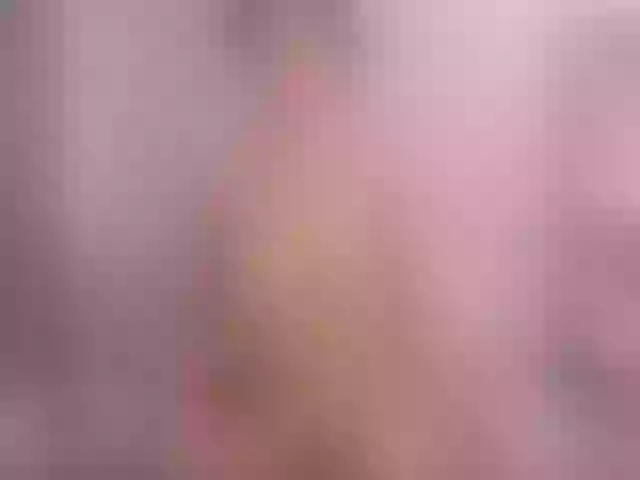 Live sex webcam photo for EmiliaGuess #276738125
