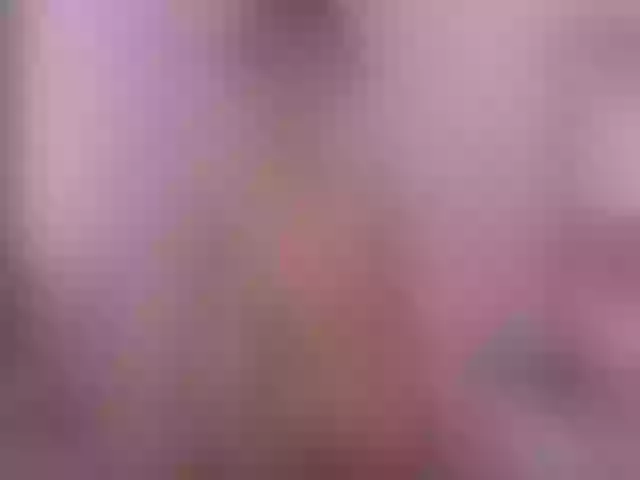 Live sex webcam photo for EmiliaGuess #276885099