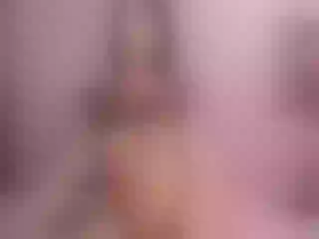 Live sex webcam photo for EmiliaGuess #277741074