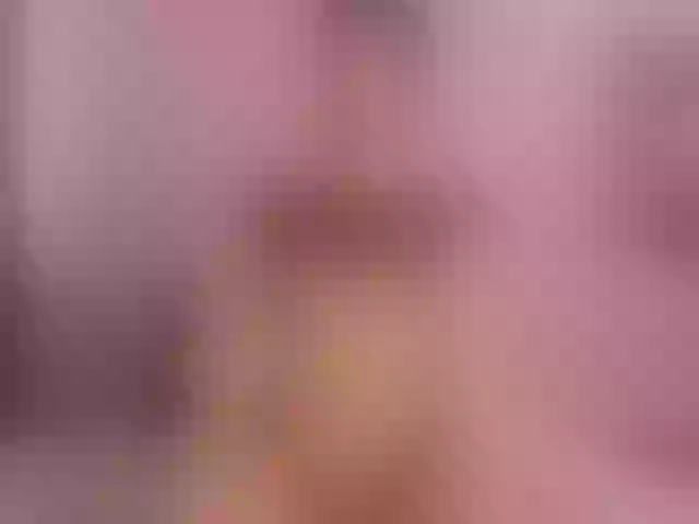Live sex webcam photo for EmiliaGuess #277893778