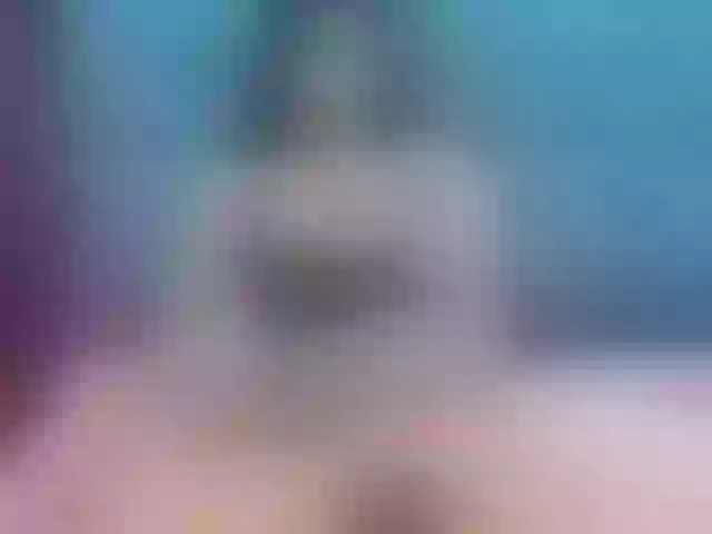 Live sex webcam photo for EmiliaReed #273229919