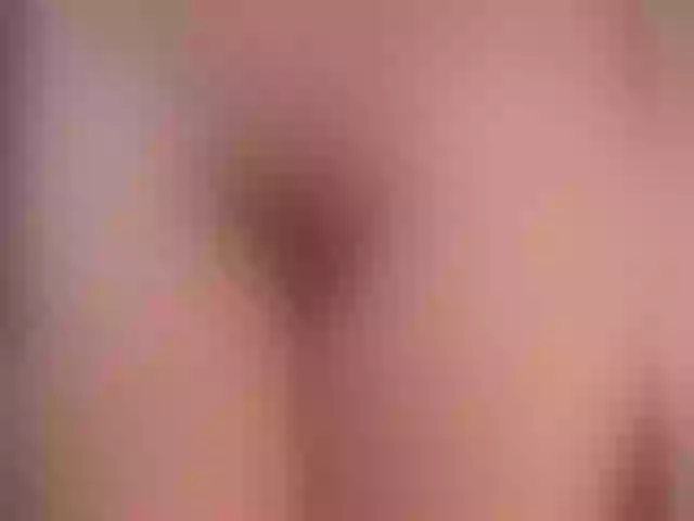 Live sex webcam photo for EmiliaSharp #273558326
