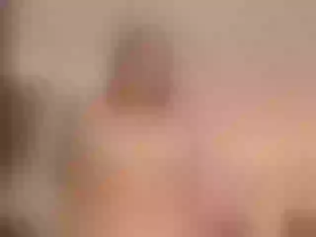 Live sex webcam photo for EmiliaSharp #275934825