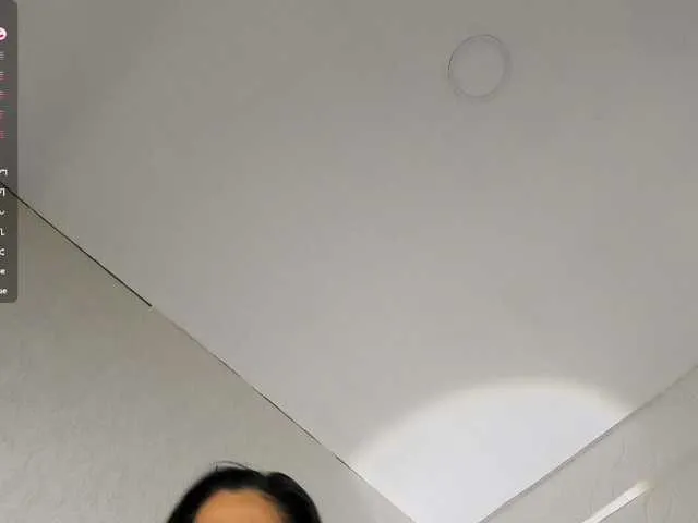 Live sex webcam photo for Emilly #292351310