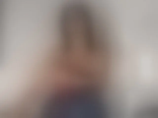 Live sex webcam photo for Emilly #292661281