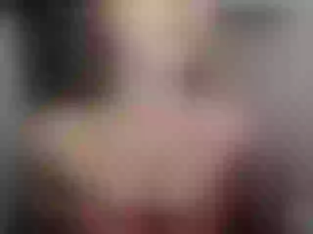 Live sex webcam photo for EmillyExtasy #278015942