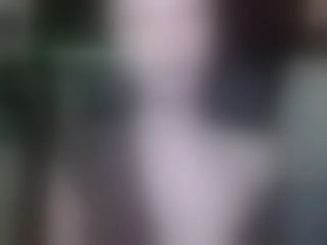 Live sex webcam photo for EmillyExtasy #293354306