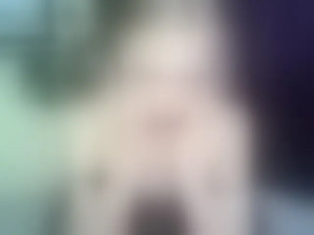 Live sex webcam photo for EmillyExtasy #293877343