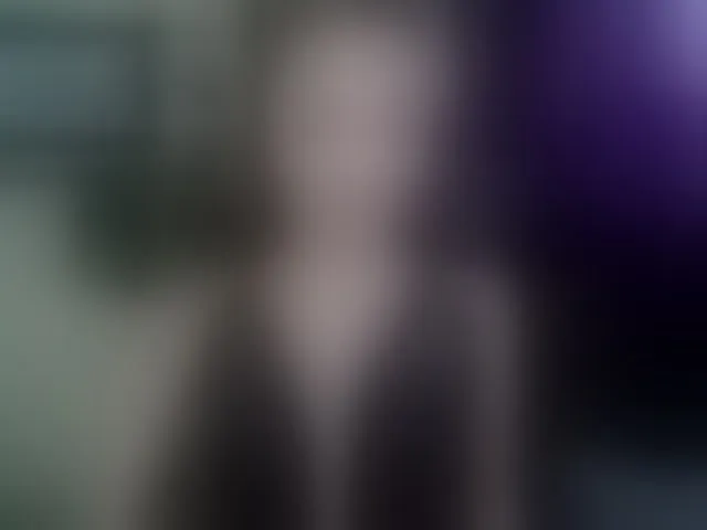 Live sex webcam photo for EmillyExtasy #294006055