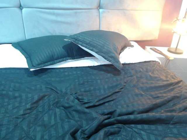 Live sex webcam photo for Emily--Ferrer #276024307