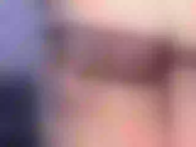 Live sex webcam photo for Emily-77 #272843855