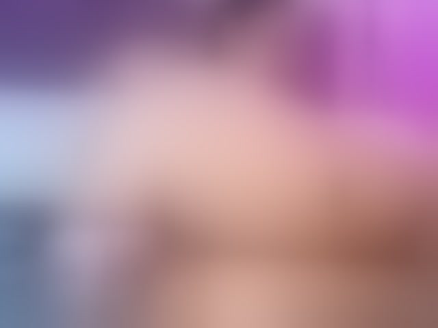 Live sex webcam photo for Emily-Foxyy #294049016