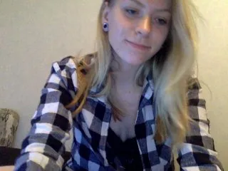 Live sex webcam photo for Emily-Green #120558644