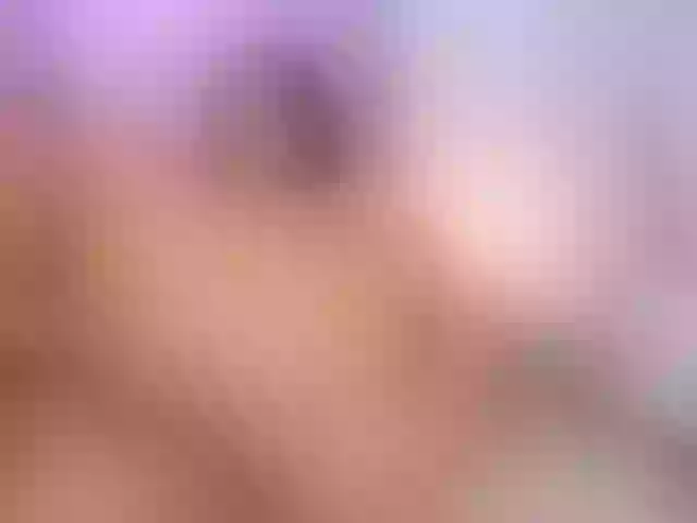 Live sex webcam photo for Emily-White #292291093