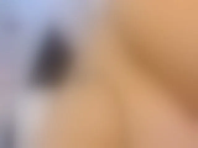 Live sex webcam photo for Emily-White #292393268