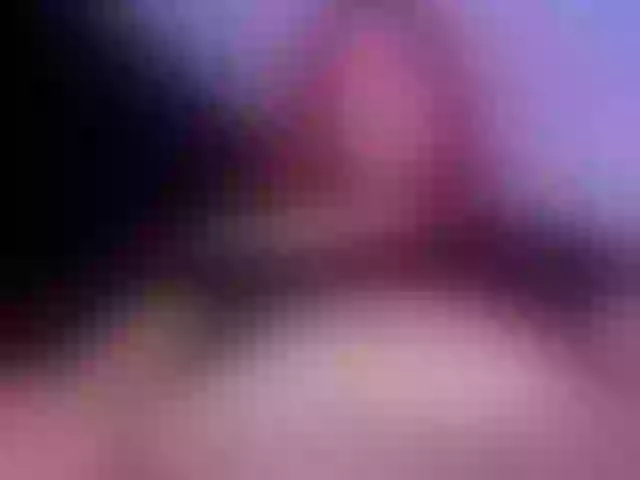 Live sex webcam photo for EmilyBenz1 #272536598