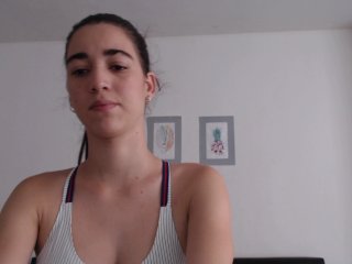 Live sex webcam photo for EmilyCarter #157290441