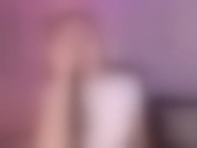 Live sex webcam photo for EmilyCarter #293435399