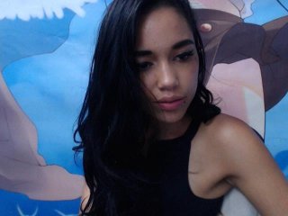 Live sex webcam photo for EmilyDallas #145351887