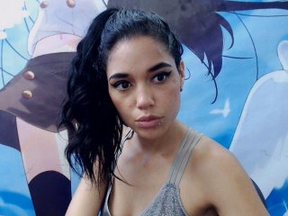 Live sex webcam photo for EmilyDallas #154655828