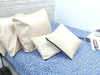 Live sex webcam photo for EmilyDallas #159243705