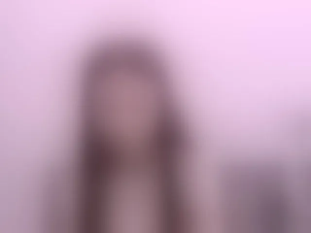 Live sex webcam photo for EmilyDirty #293551723