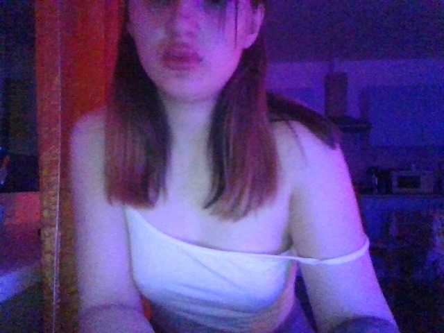 Live sex webcam photo for EmilyEvaFun #276672690