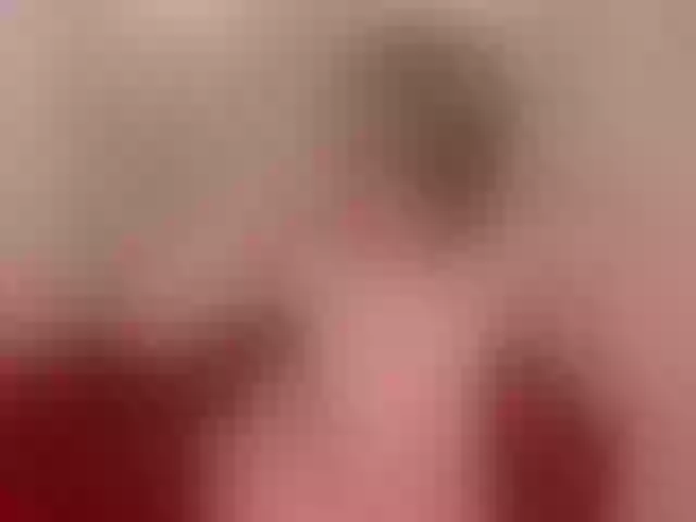 Live sex webcam photo for EmilyGraham #271685758