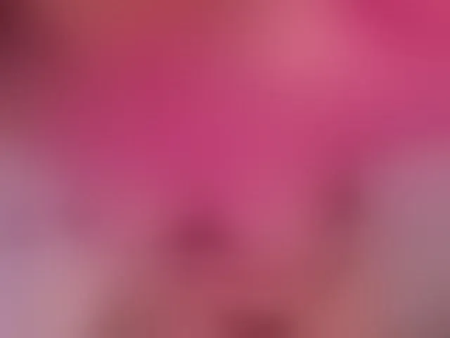 Live sex webcam photo for EmilyGraham #273338130