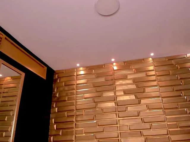 Live sex webcam photo for EmilyGraham #274078272