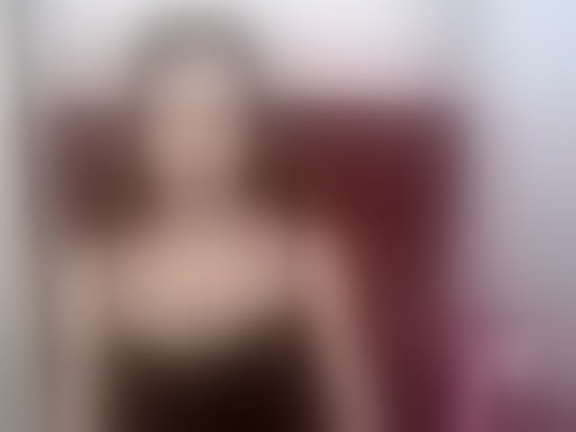 Live sex webcam photo for EmilyHoney #294229484