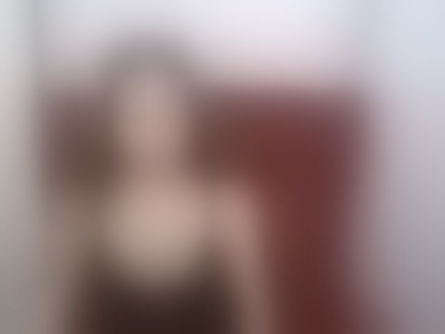 Live sex webcam photo for EmilyHoney #294270051