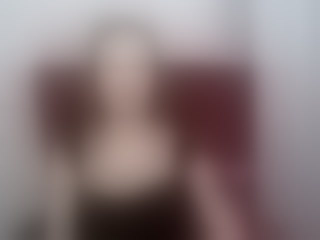 Live sex webcam photo for EmilyHoney #294309868