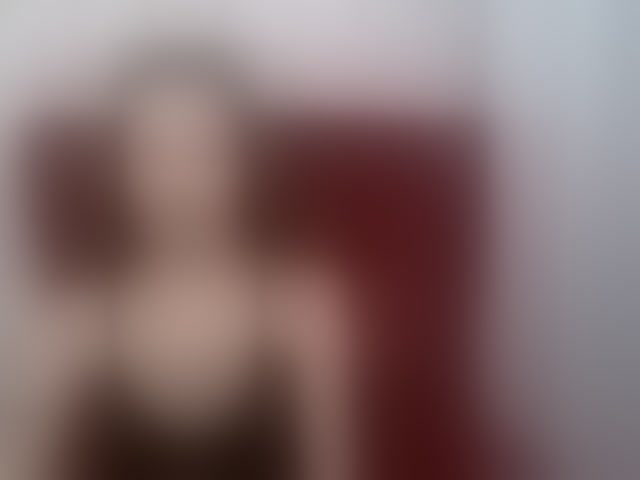 Live sex webcam photo for EmilyHoney #294339812