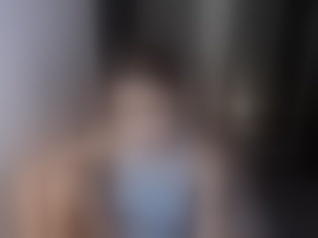 Live sex webcam photo for EmilyLunaa #294157428