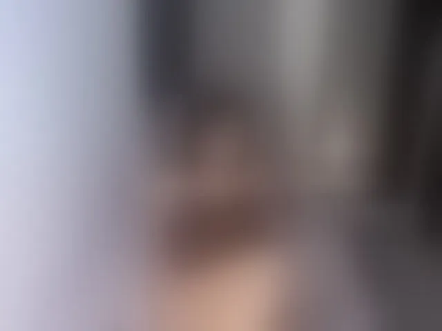 Live sex webcam photo for EmilyLunaa #294162484