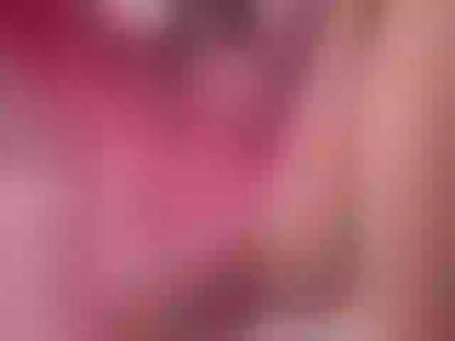 Live sex webcam photo for EmilyMerbu #278115557