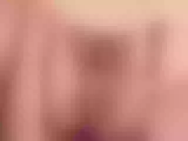 Live sex webcam photo for EmilyMerbu #285288802