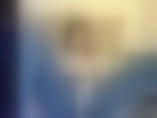 Live sex webcam photo for EmilyMerbu #289679257