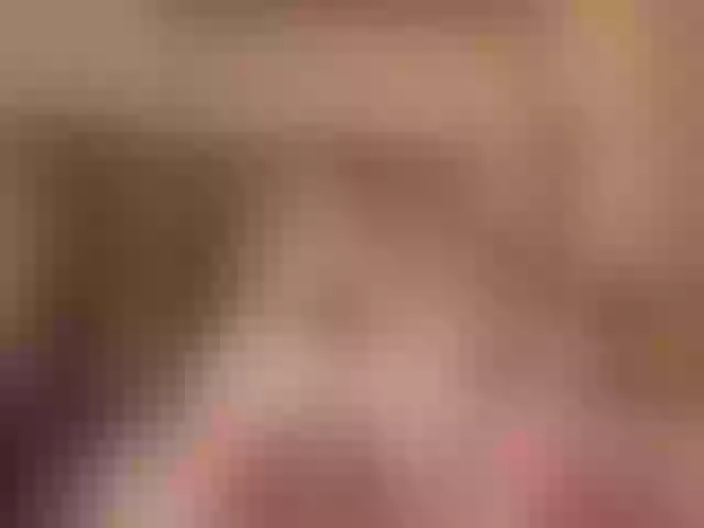 Live sex webcam photo for EmilyMerbu #290002030