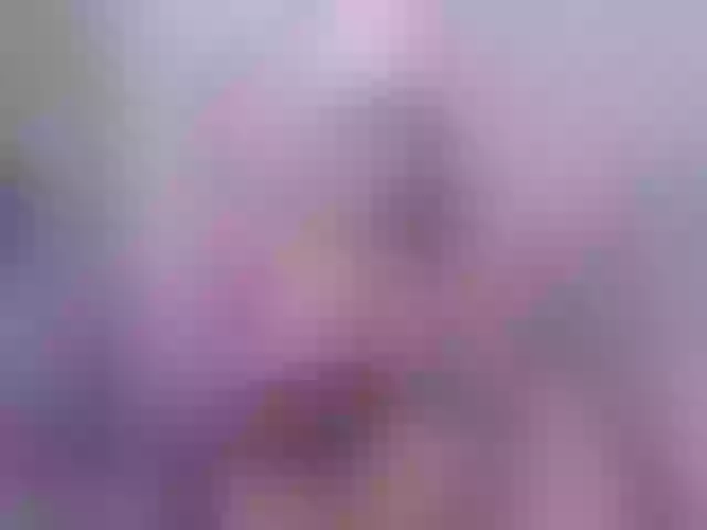 Live sex webcam photo for EmilyMerbu #290576773
