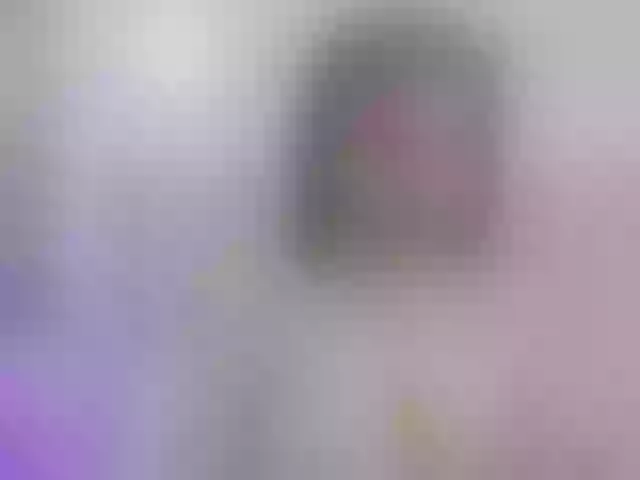 Live sex webcam photo for EmilyMerbu #291186560