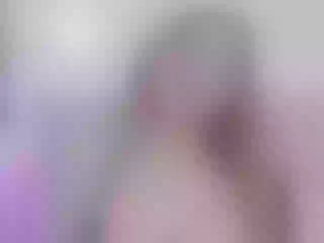 Live sex webcam photo for EmilyMerbu #291207863