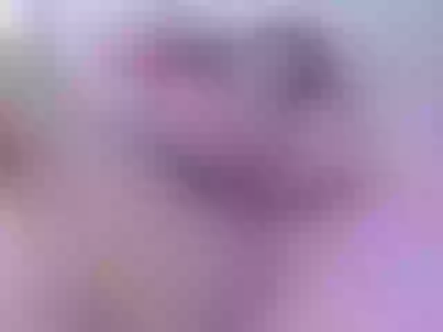 Live sex webcam photo for EmilyMerbu #292109331
