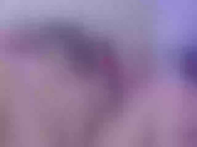 Live sex webcam photo for EmilyMerbu #292117795
