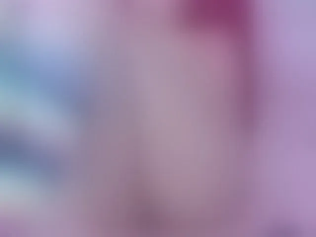 Live sex webcam photo for EmilyMerbu #292636673