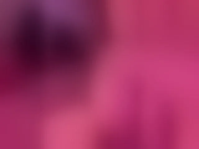 Live sex webcam photo for EmilyMerbu #293149082
